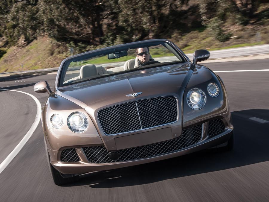  Bentley Continental GT Speed Convertible 2013 года  (фото 24 из 88)